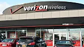 Verizon reportedly planning to share customer location data with AOL advertisers [telecom]  |  Tim Armstrong wants to forge a mobile marketing juggernaut to rival  Facebook...