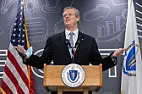 Mass. offers Internet access help for unemployed [telecom]  |  Program will underwrite costs of equipment and monthly service By Anissa Gardizy...