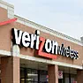 Verizon kicks off C-band spending splurge [telecom]  |  By Mike Dano  Verizon on Monday said it signed new agreements with two of the...