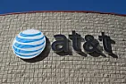 AT&T appears willing to play ball with FCC to land DirectTV [telecom]  |  AT&T appears ready to play ball with the FCC to land DirecTV by William Pelegrin...
