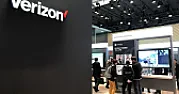 Verizon says T-Mobile's service doesn't work on Thursdays [telecom]  |  Commentary: After a T-Mobile outage, a Verizon executive tweets that his ...