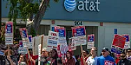 6 Things AT&T Shareholders Should Know About the Company's Operations [telecom]  |  Please send posts to telecom-digest.org, with userid set to...