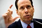 AT&T Backtracks on Threat to Halt Fiber Rollout [telecom]  |  AT&T Backtracks on Threat to Halt Fiber Rollout Company Assures FCC It Will...